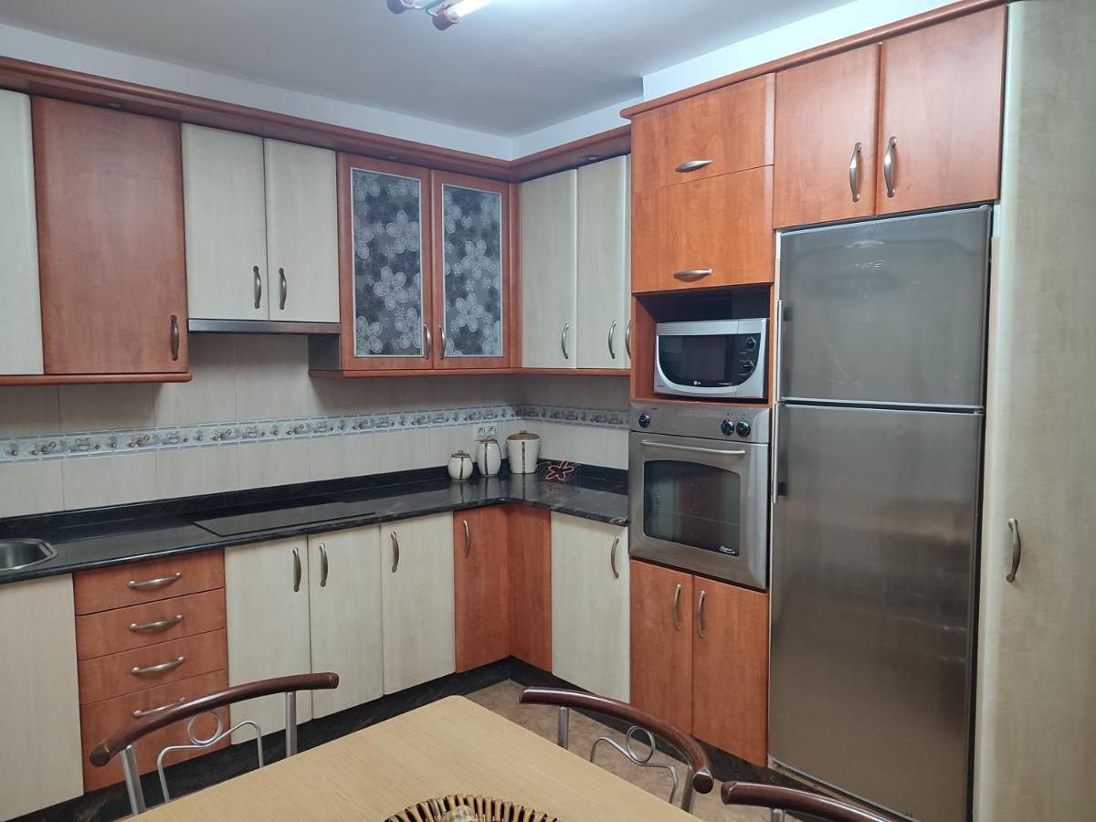 Апартаменти Piso Muy Grande Моанья Екстер'єр фото